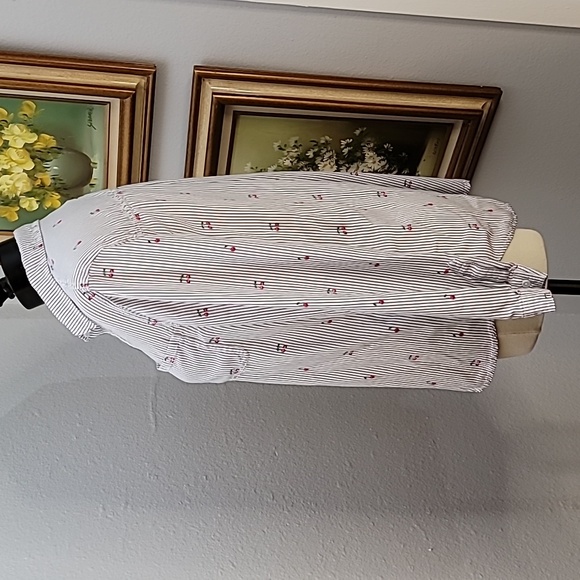 Beachlunchlounge cherry and striped blouse button down size L White black red - Picture 9 of 13